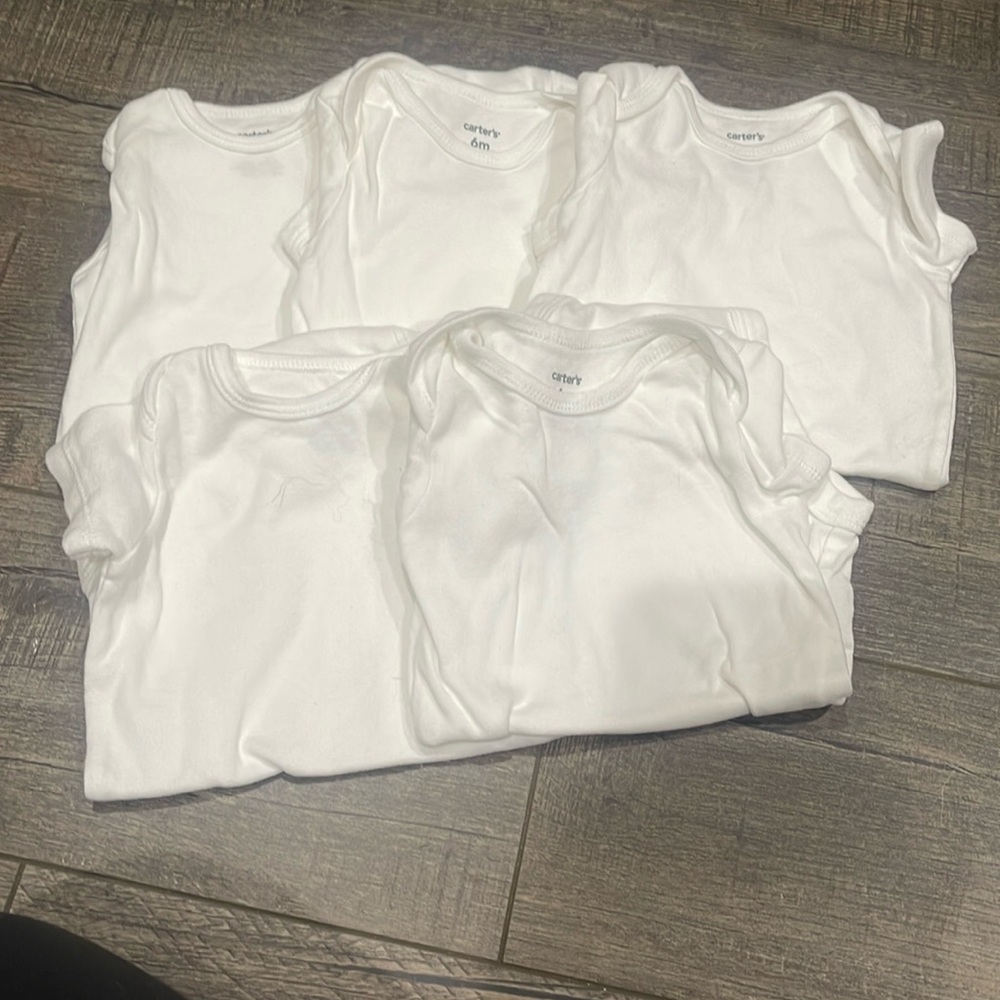 Short sleeve onesies never worn